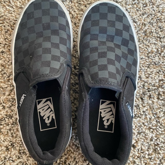 Vans Men's Black and Gray Checkered Slip-On Sneakers - Picture 1 of 3